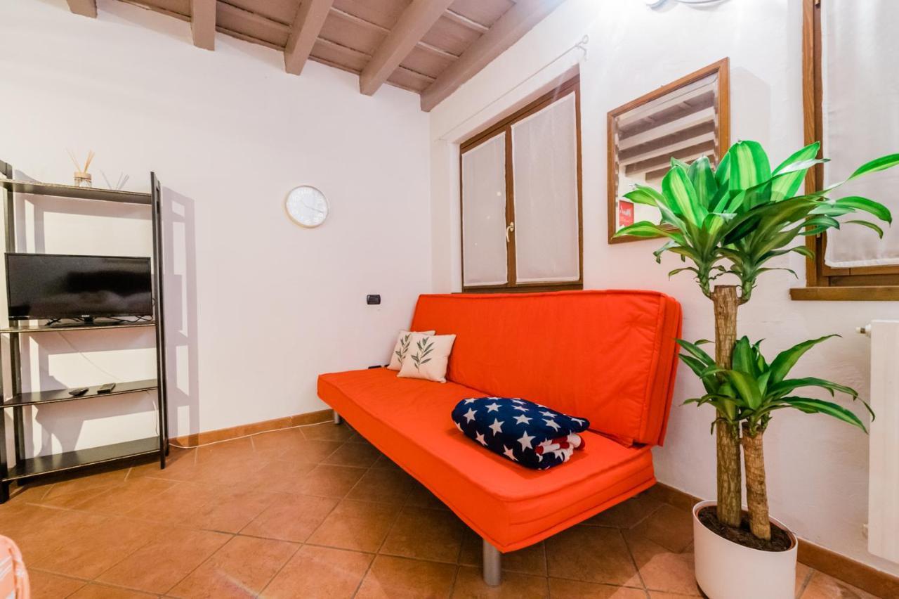 Old Town Square Apartment Bergamo Bagian luar foto